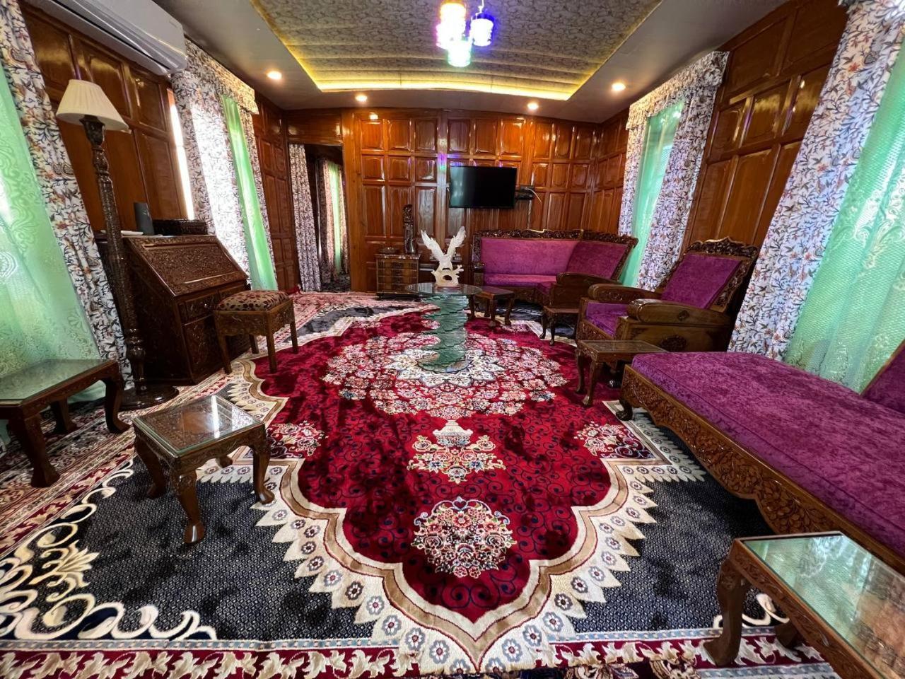 The Heritage Safina Group Of Houseboats Srīnagar Kültér fotó